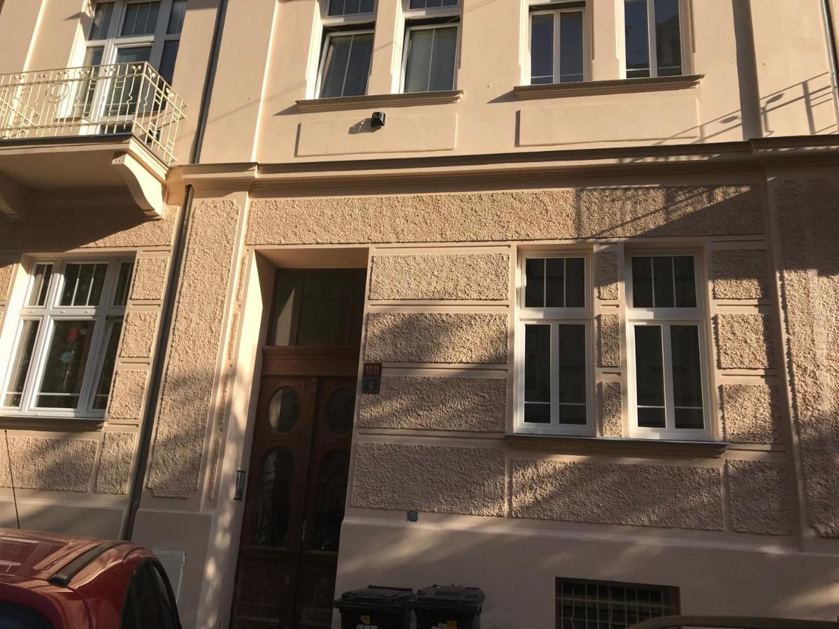 Lana Lo Apartments Karlovy Vary Exterior photo